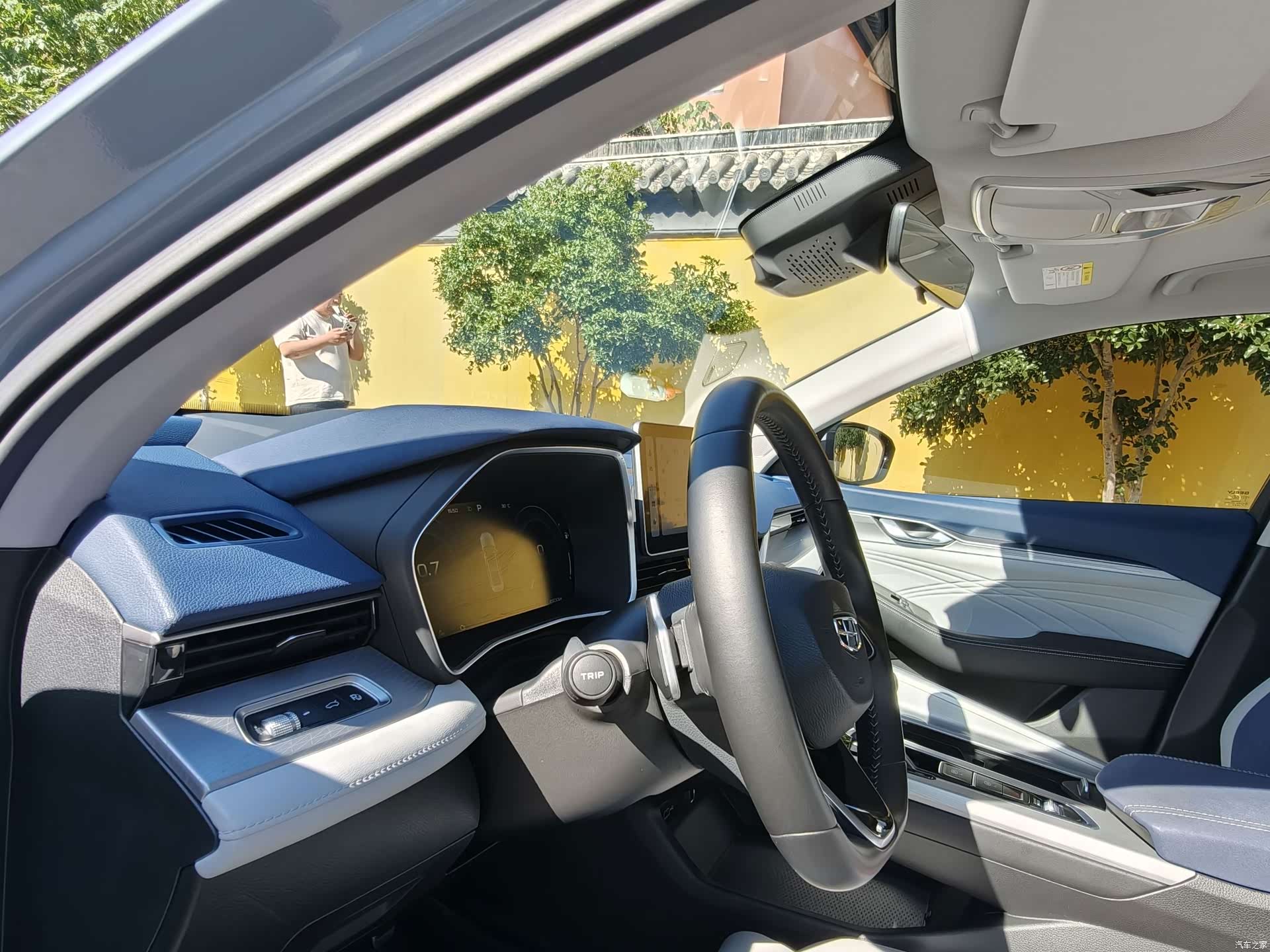 Geely Preface, 2023 8