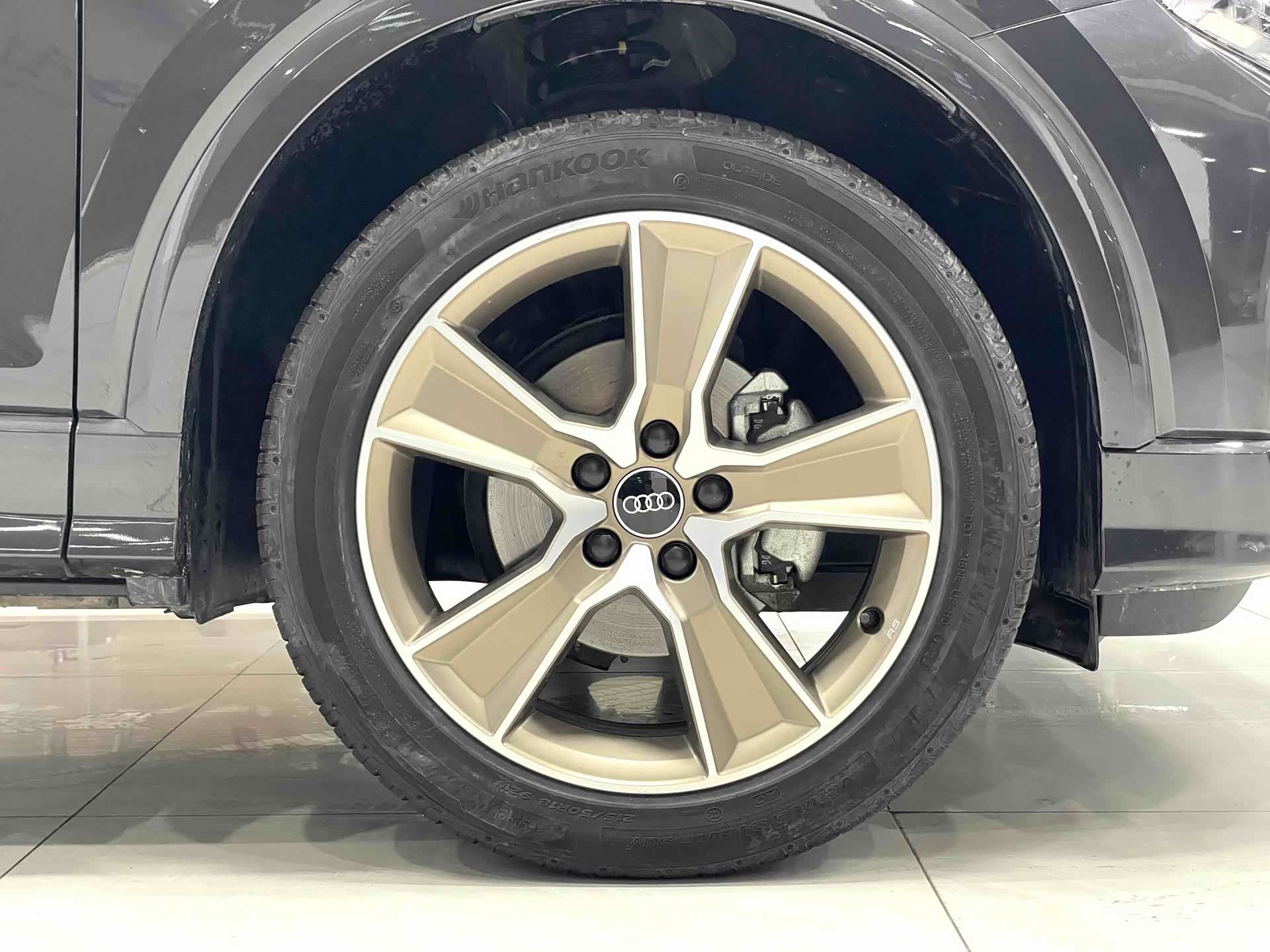 Audi Q2L, 2022 15