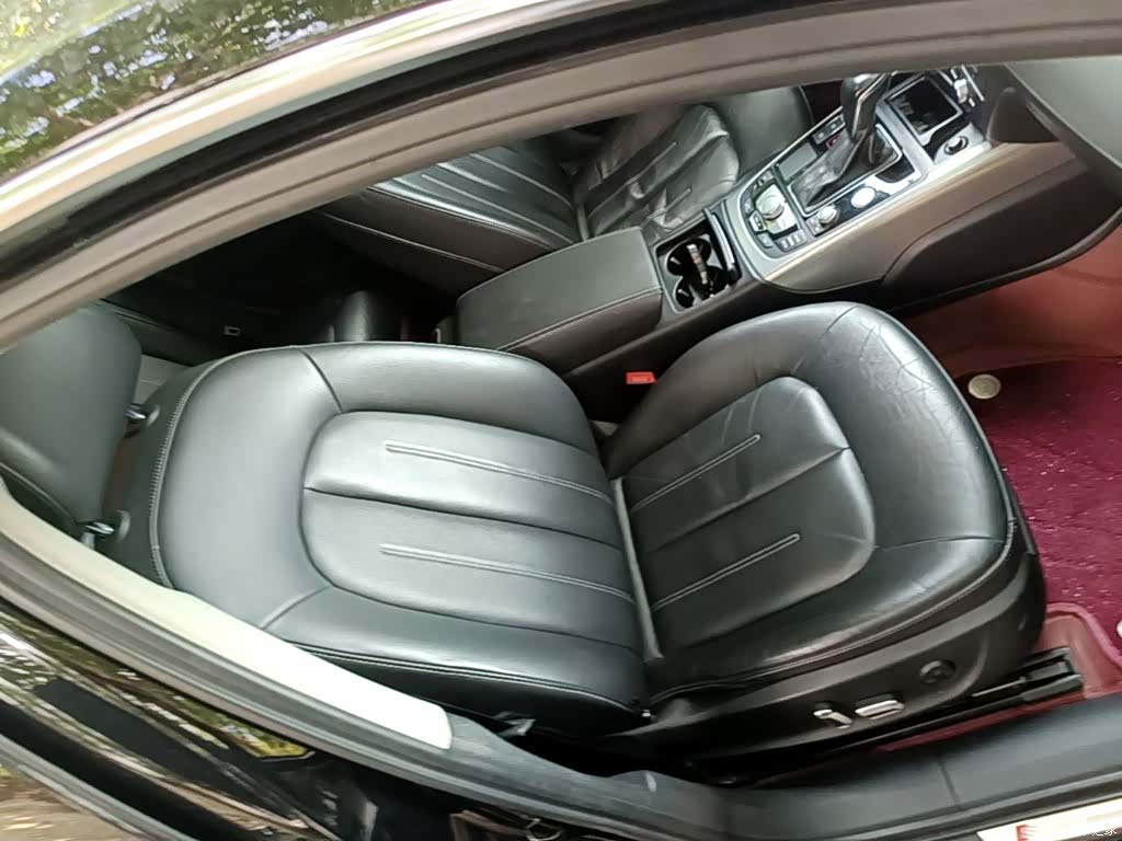 Audi A6L, 2018 25