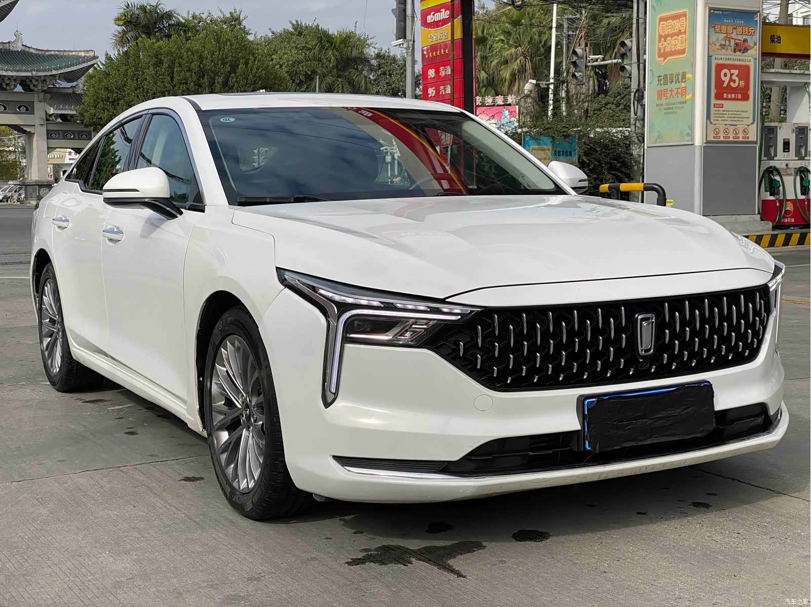 Bestune B70, 2023 3