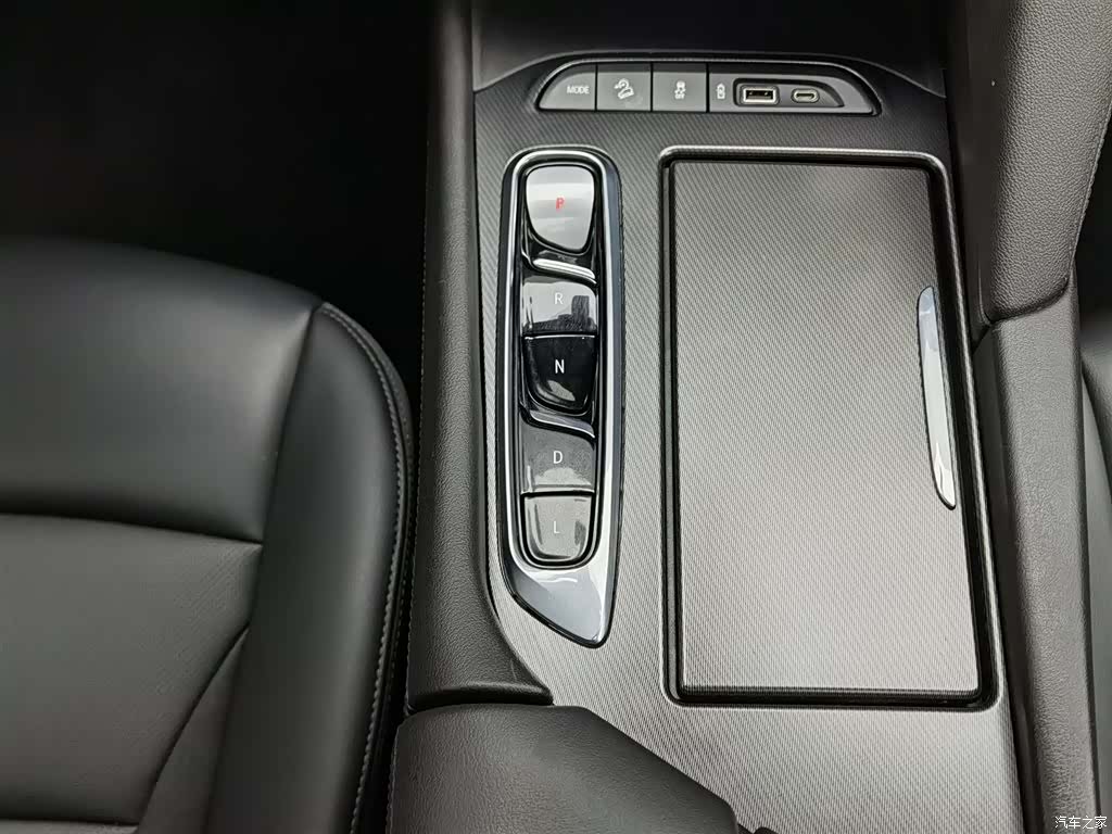 Buick Enclave, 2021 13