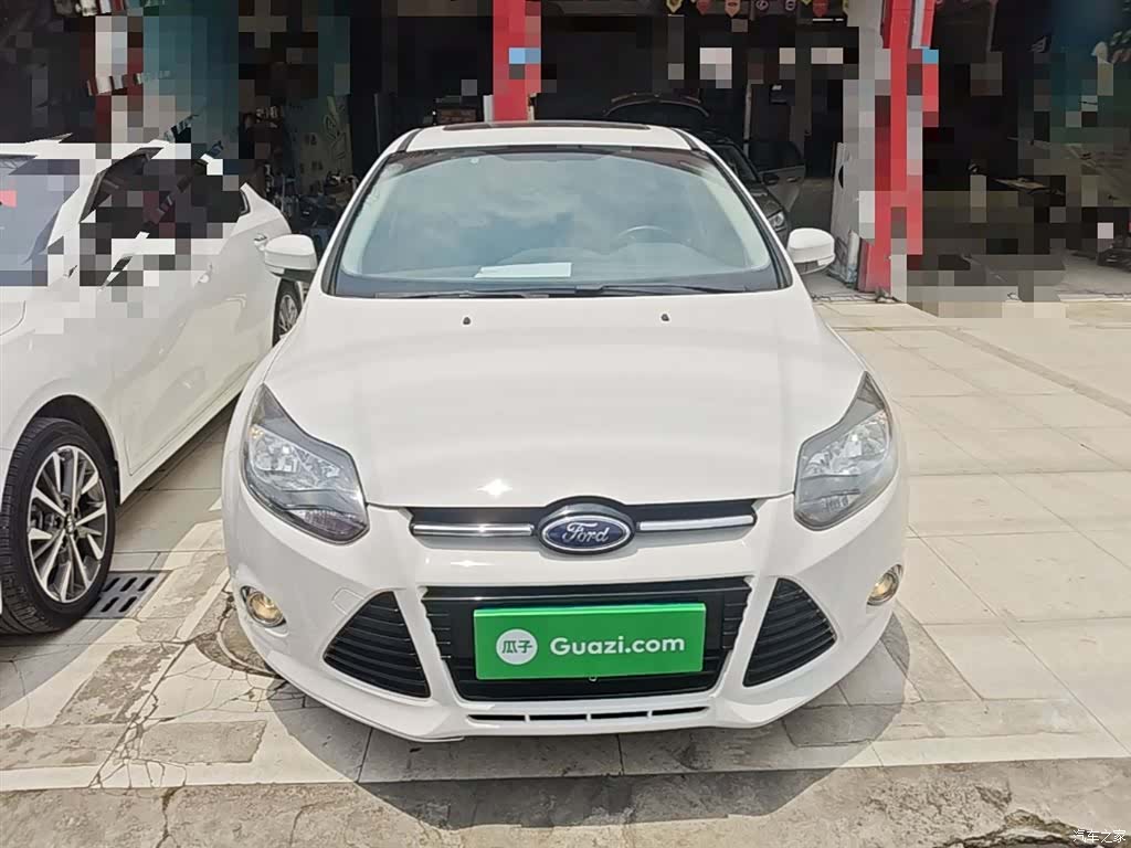 Ford Focus, 2015 3