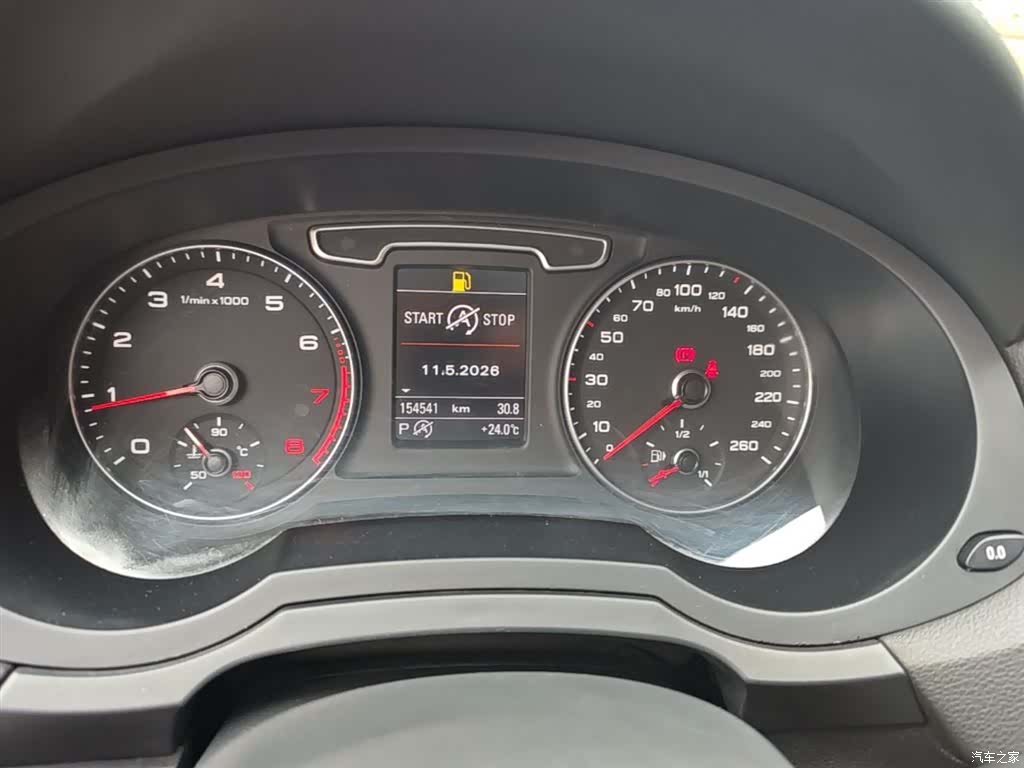 Audi Q3, 2015 12