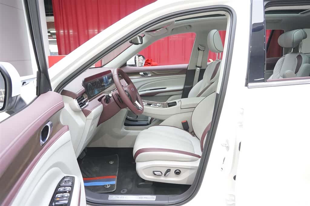 Ford Equator, 2024 17