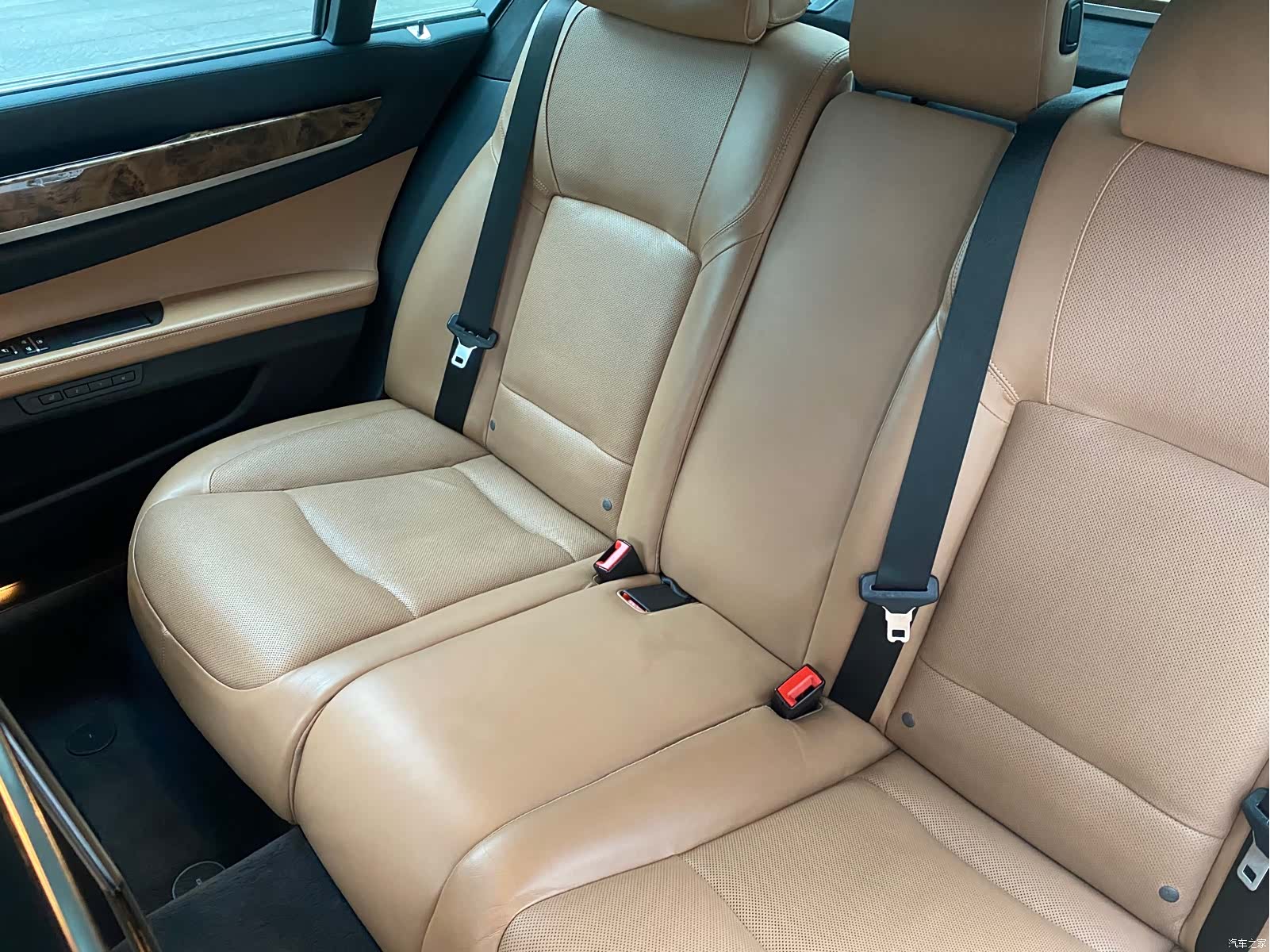 BMW 7 Series, 2013 13