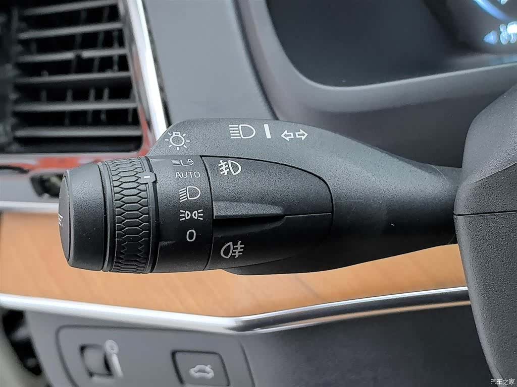 Volvo XC90, 2017 17