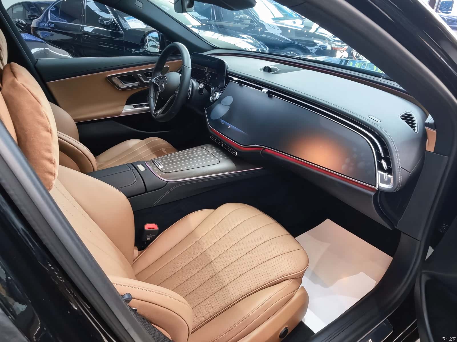 Mercedes-Benz E-Class, 2024 12