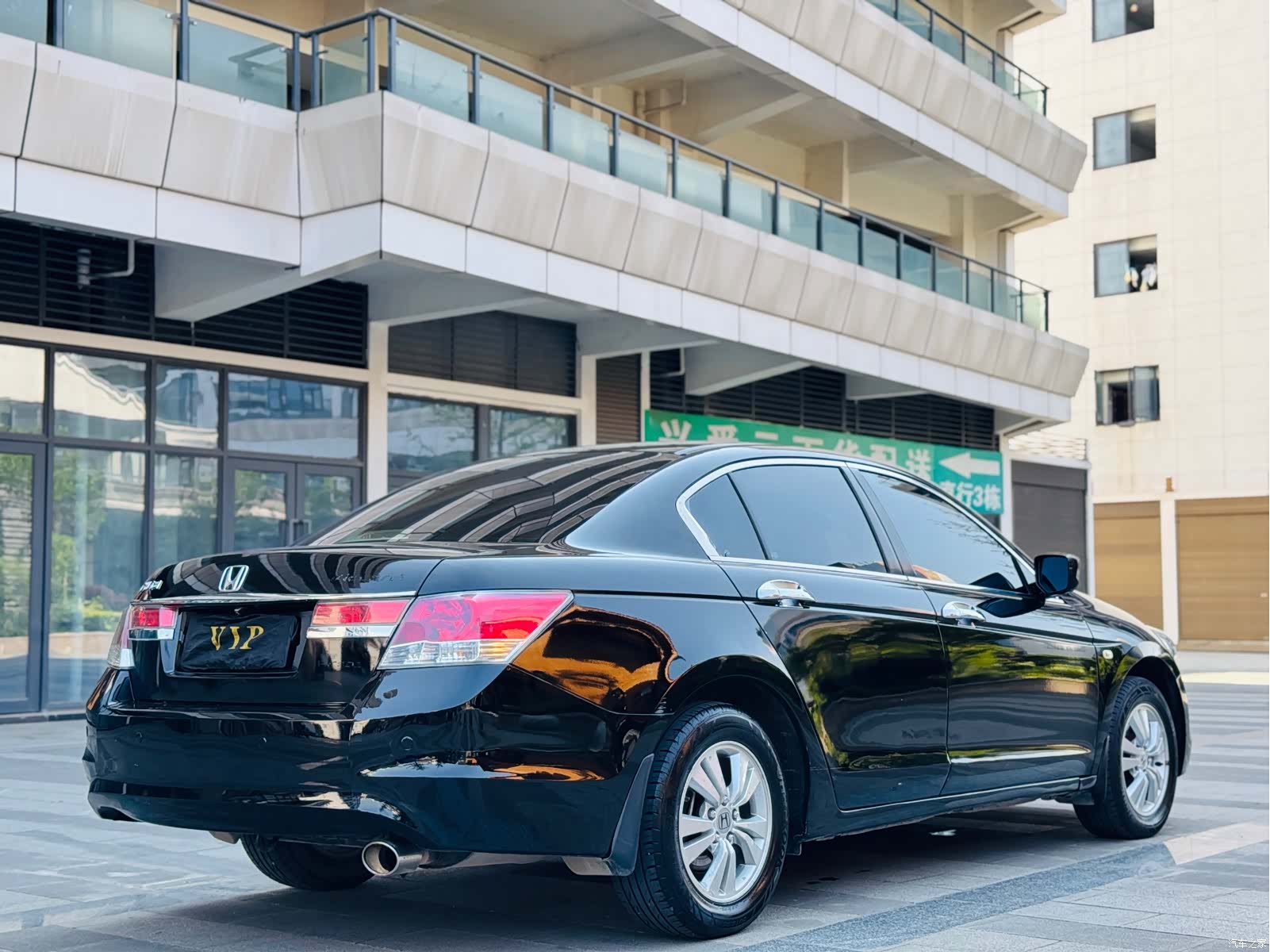 Honda Accord, 2009 8