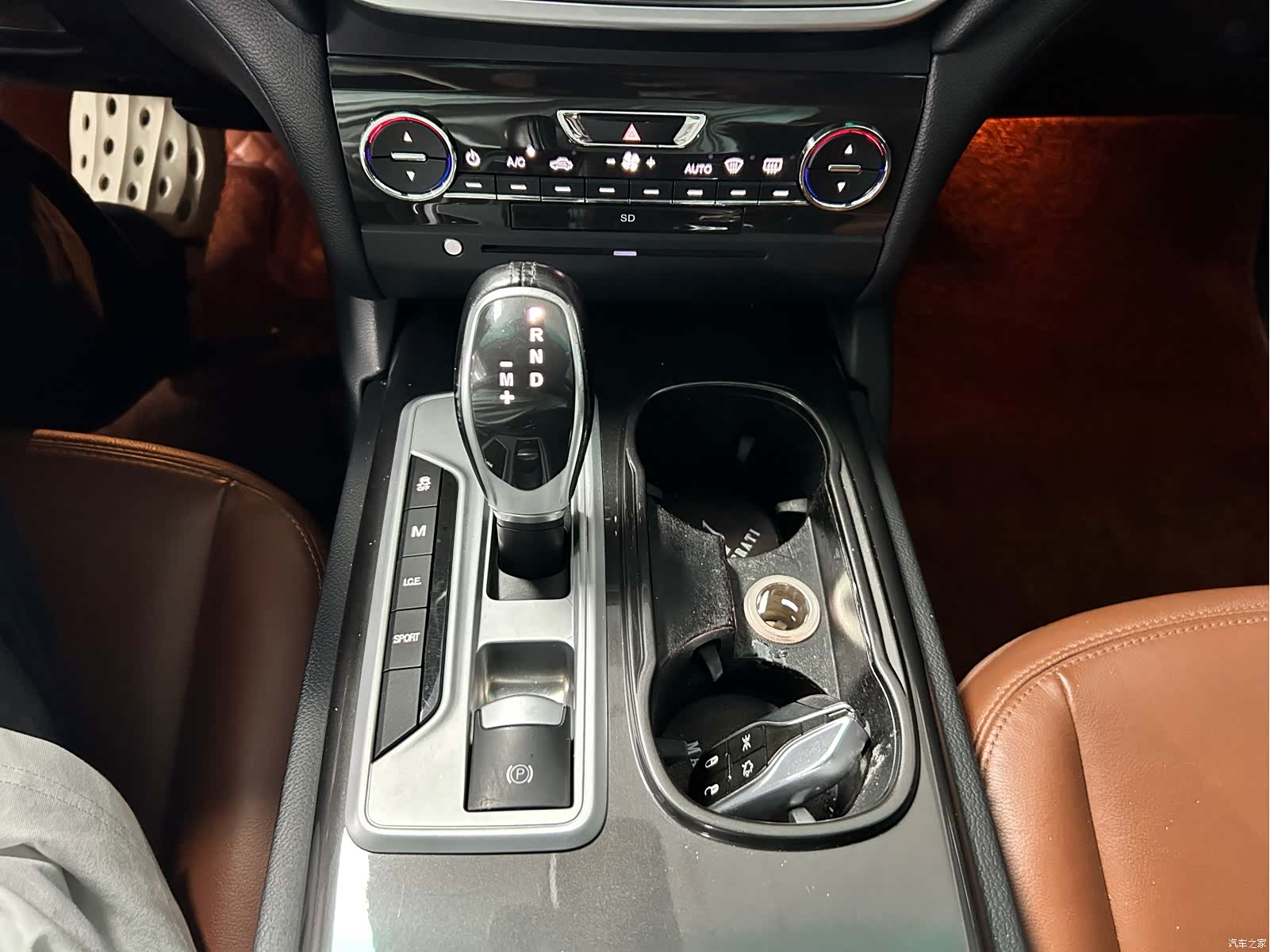 Maserati Ghibli, 2016 12