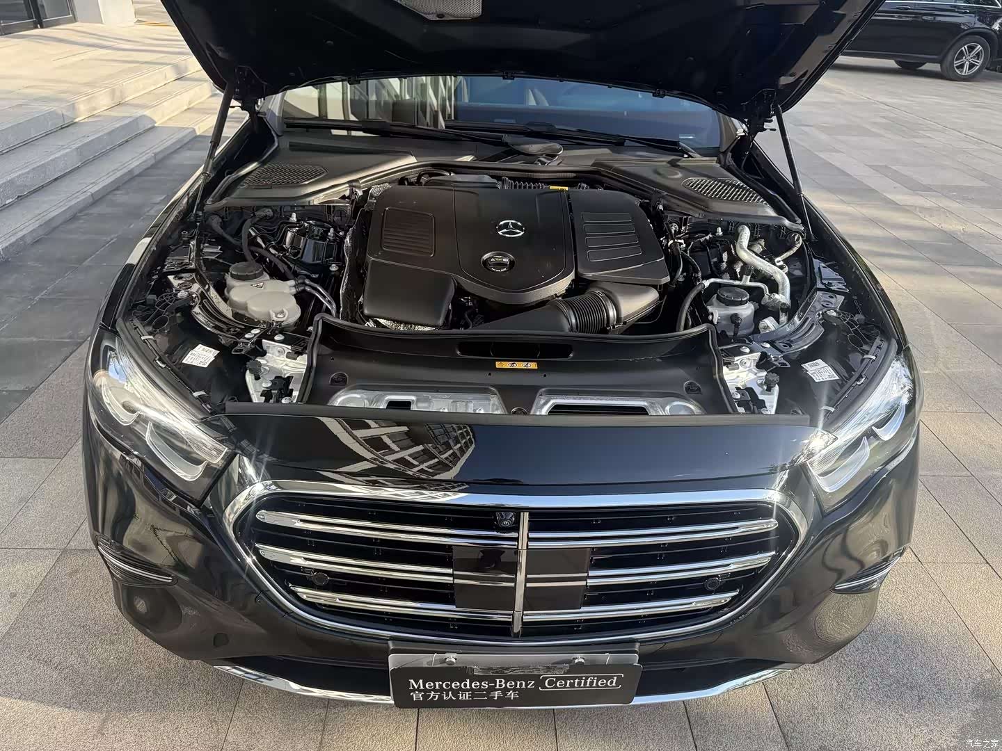 Mercedes-Benz E-Class, 2024 23