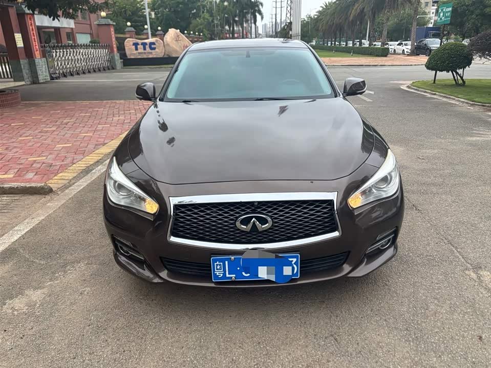 Infiniti Q50L Infiniti Q50L