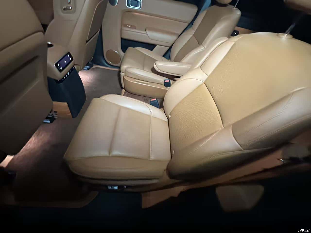 Li Auto L9, 2025 13