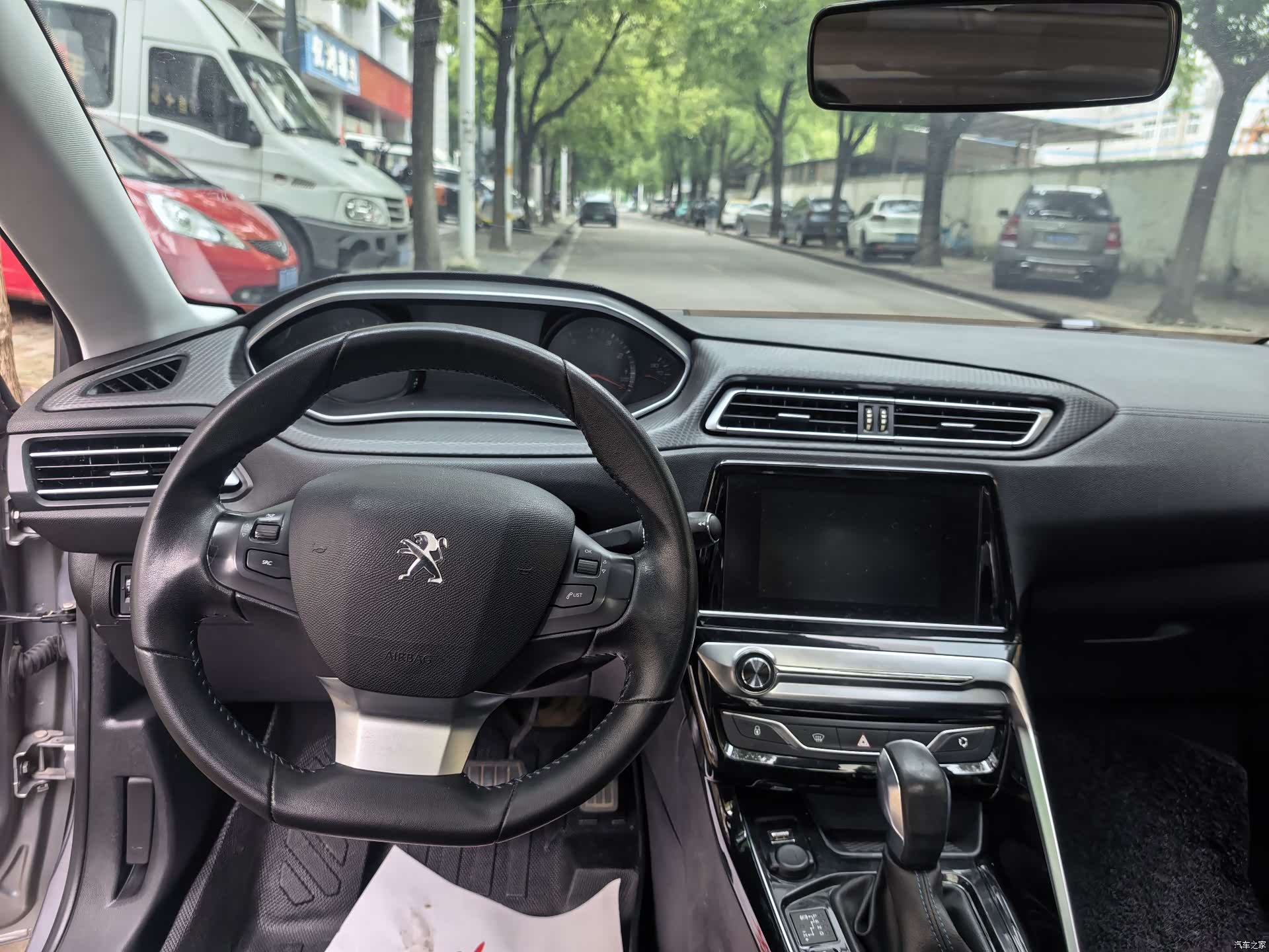 Peugeot 308, 2016 6