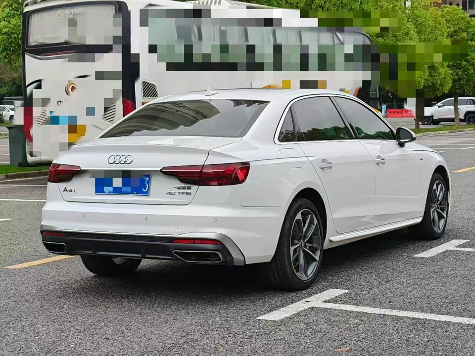 Audi A4L