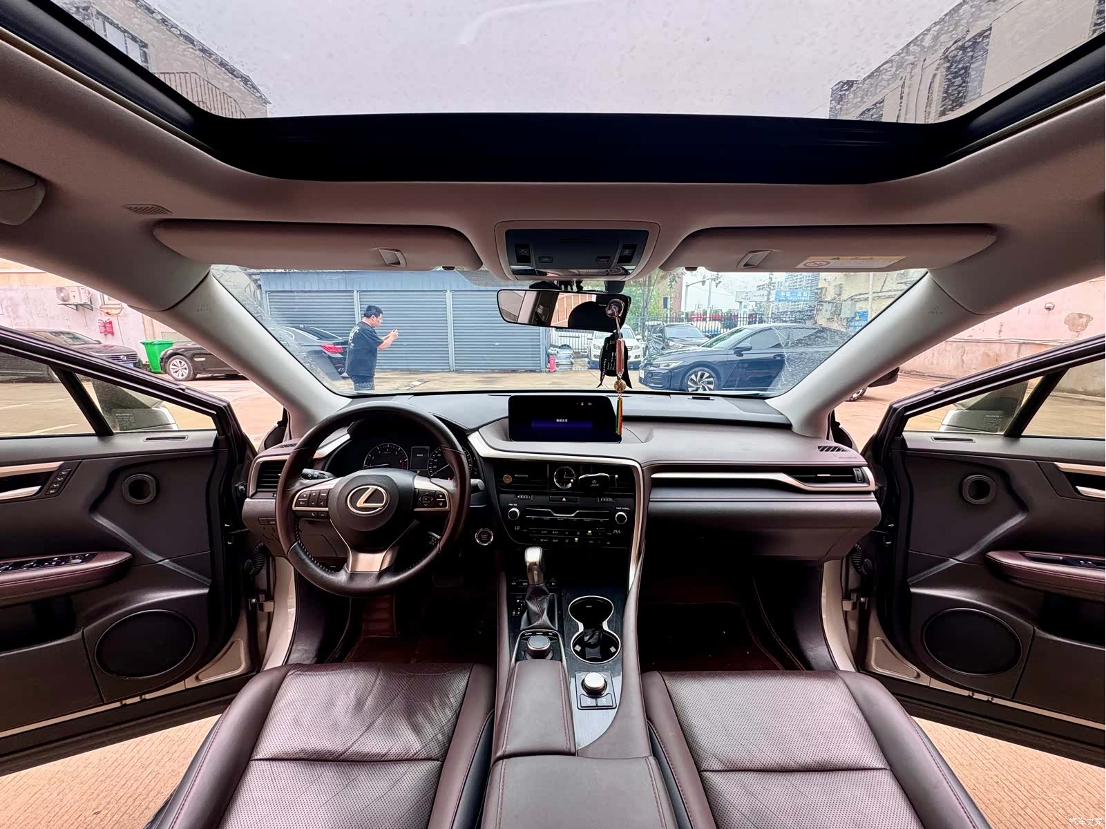 Lexus RX, 2019 8