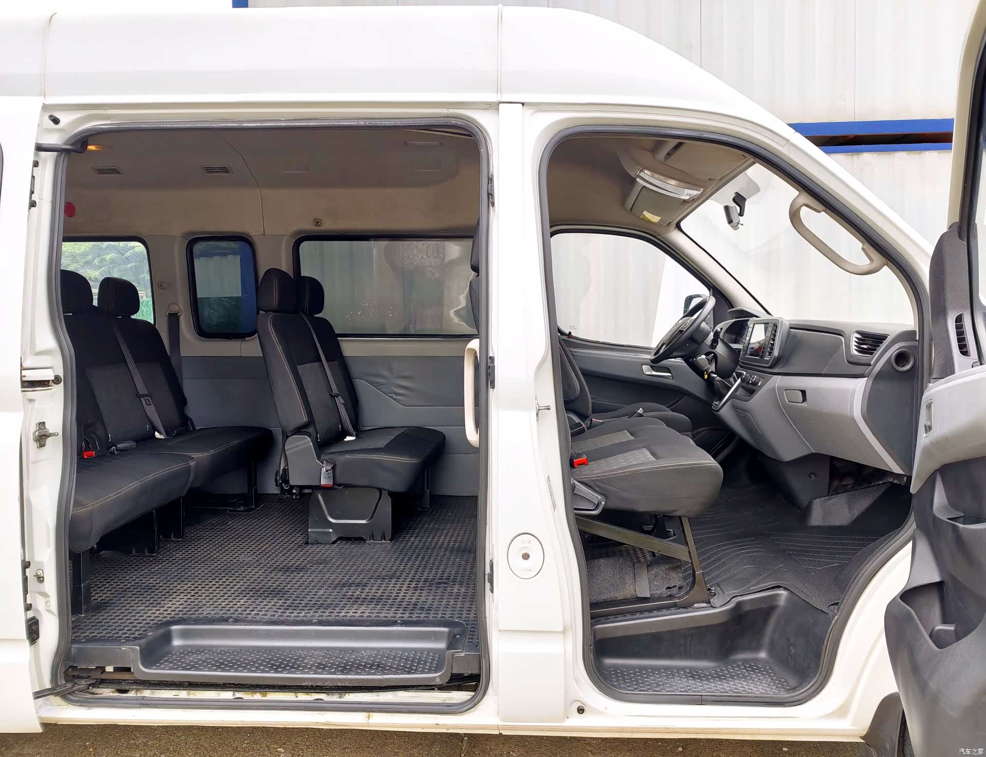 Maxus V80, 2022 10
