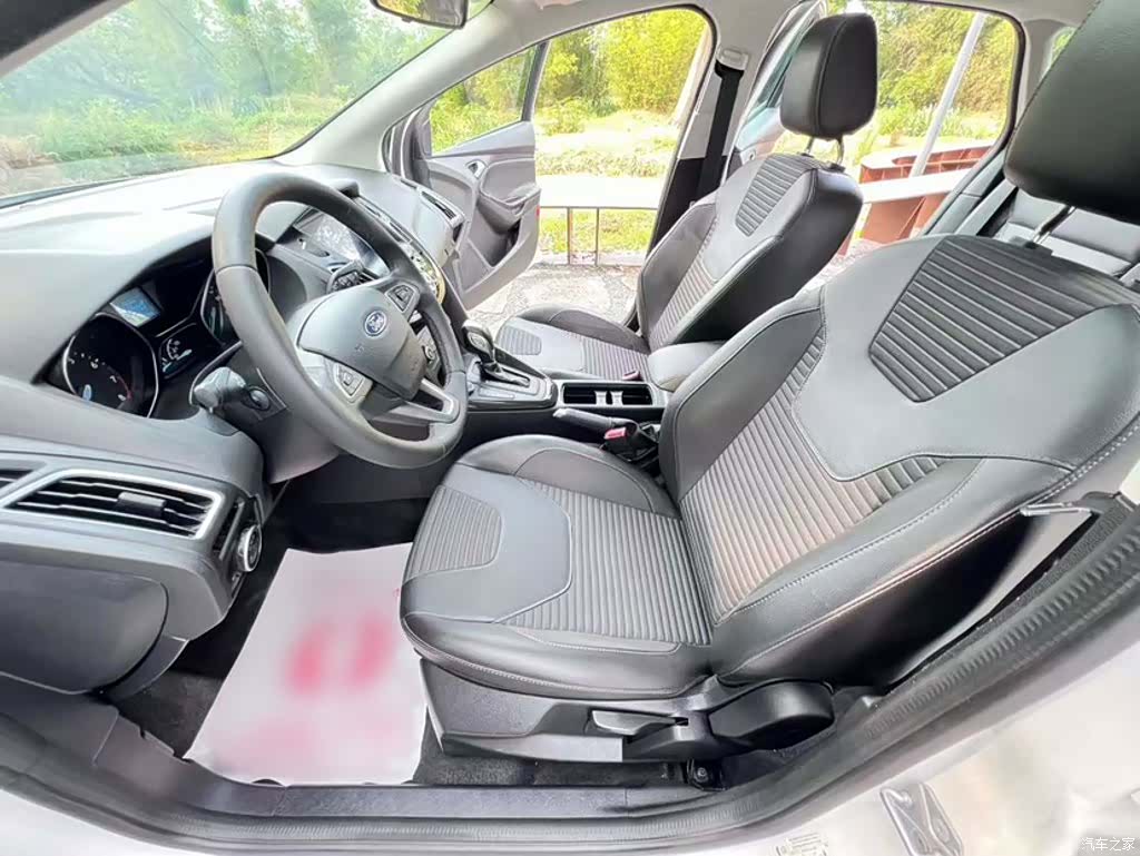 Ford Focus, 2021 14
