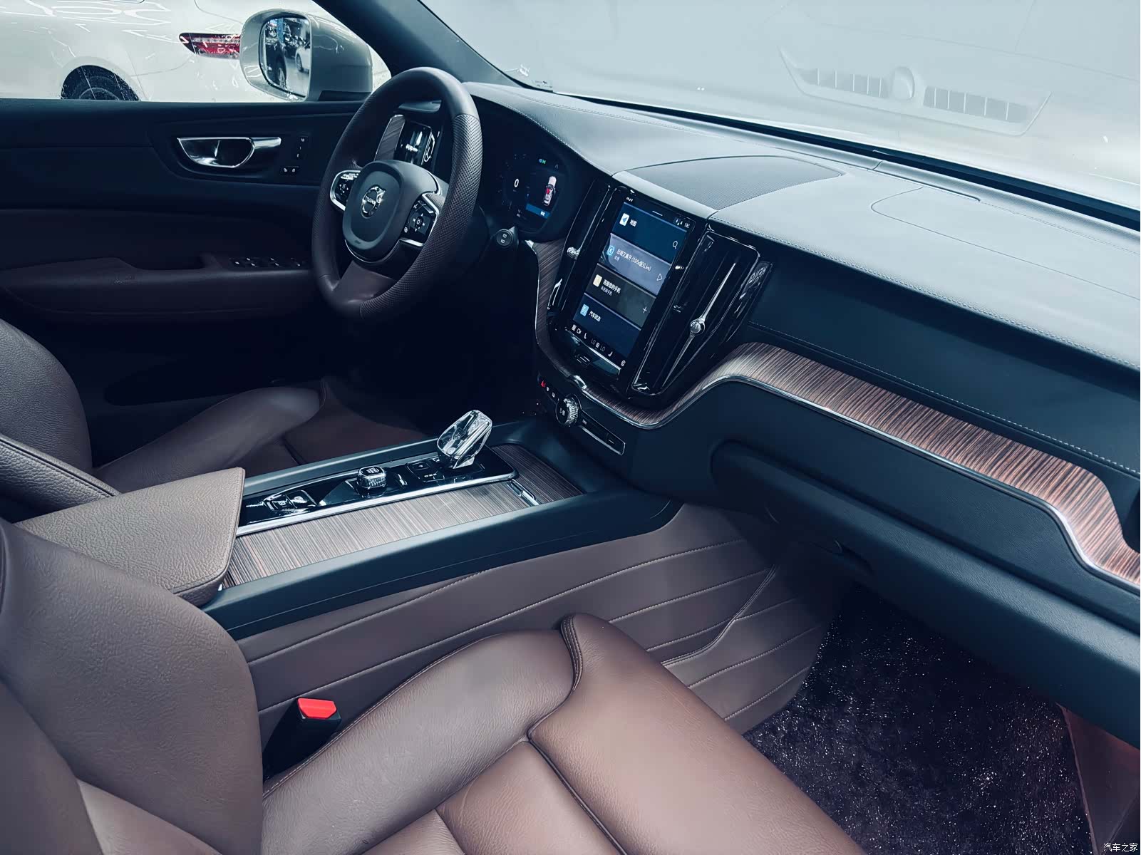 Volvo XC60, 2021 15