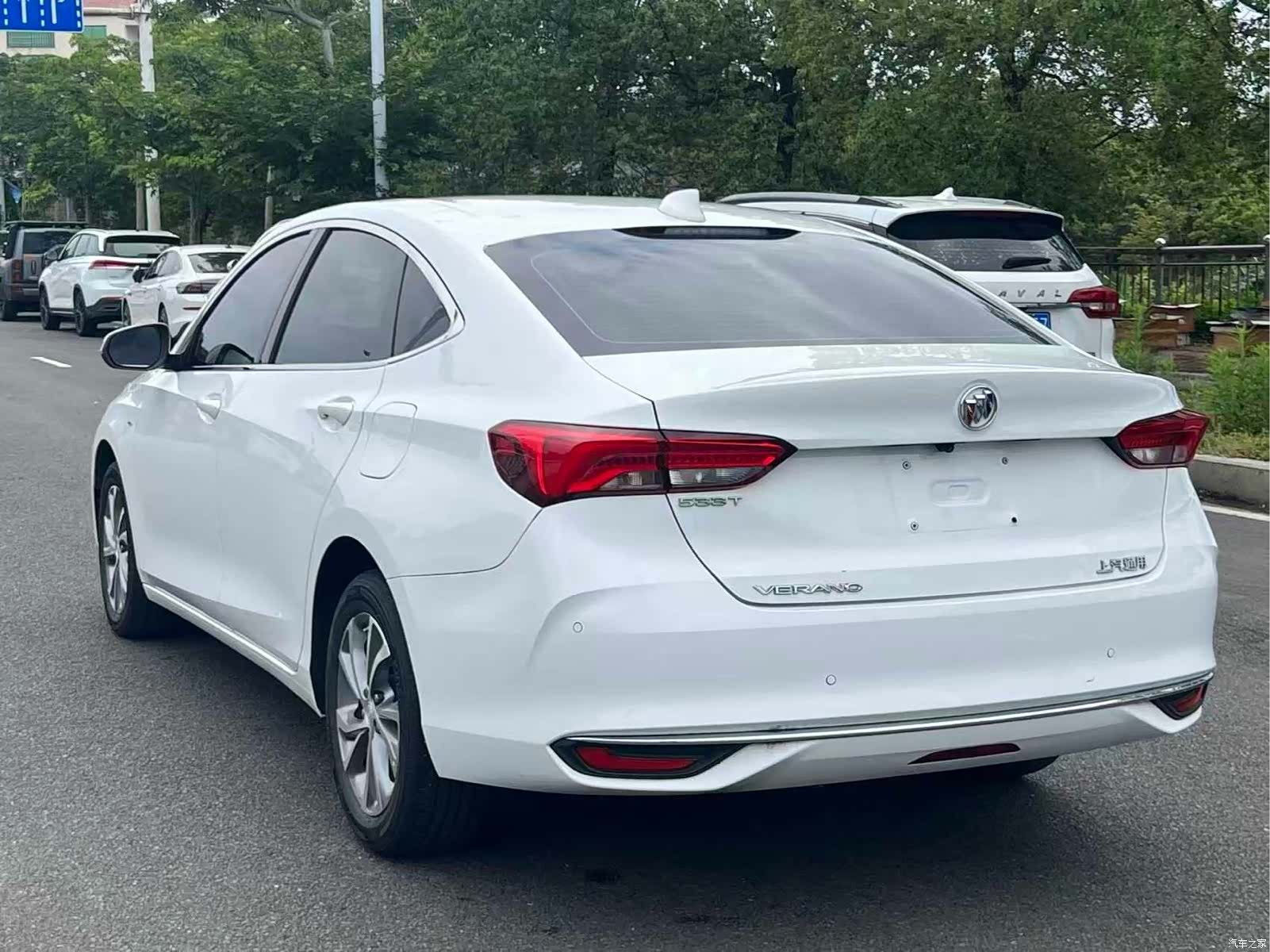 Buick Verano, 2022 8