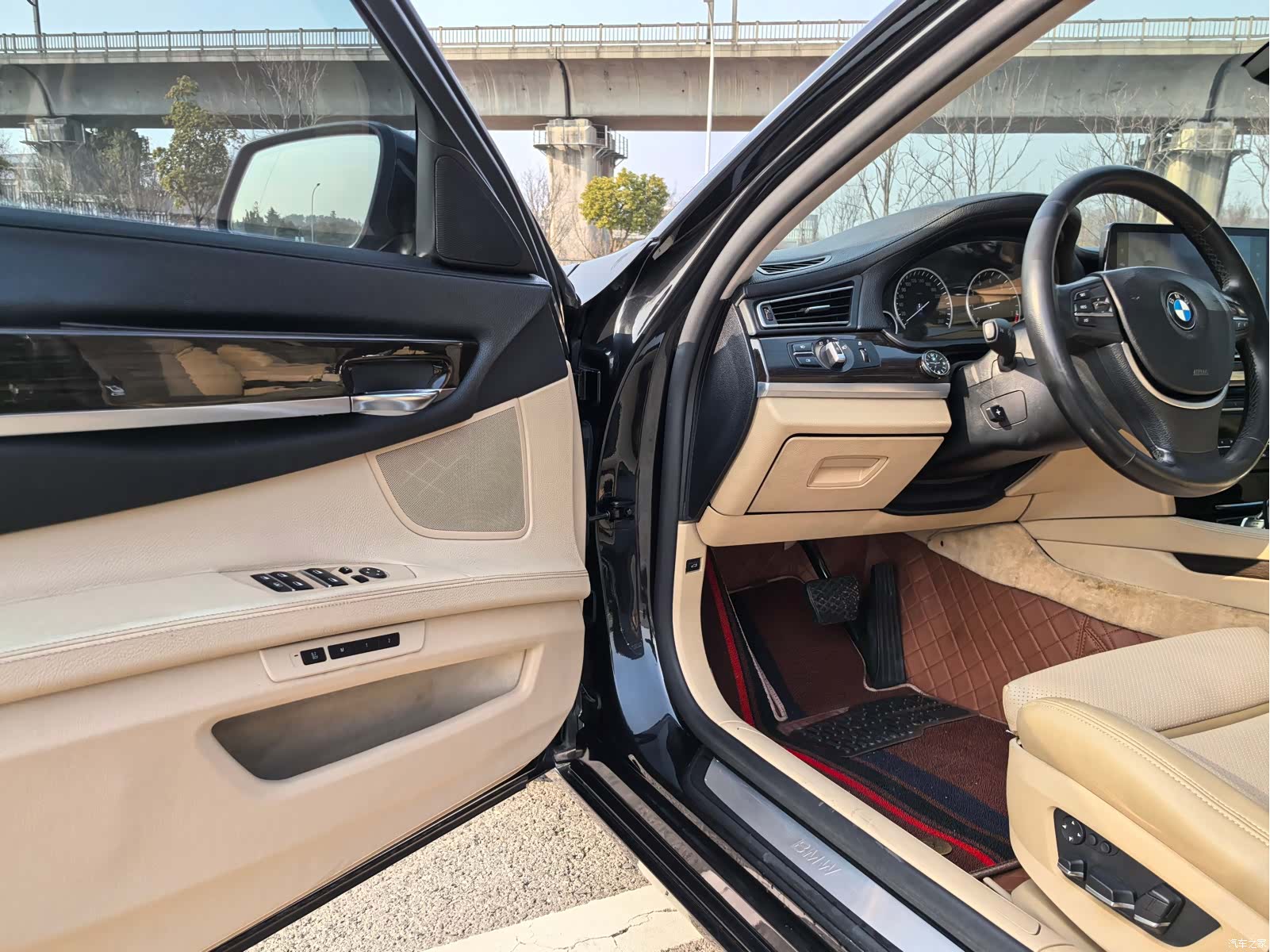BMW 7 Series, 2009 15
