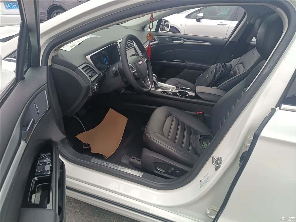 Ford Mondeo, 2015 15