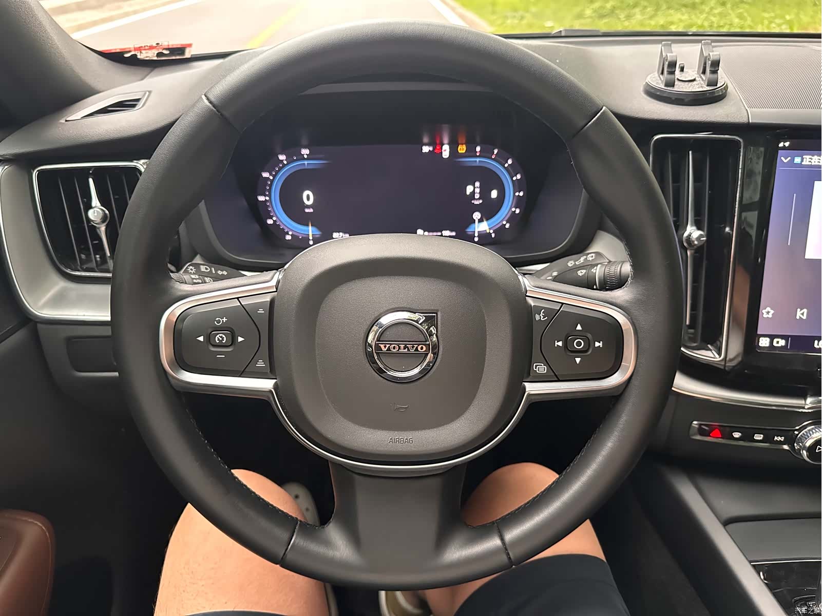 Volvo XC60, 2023 8