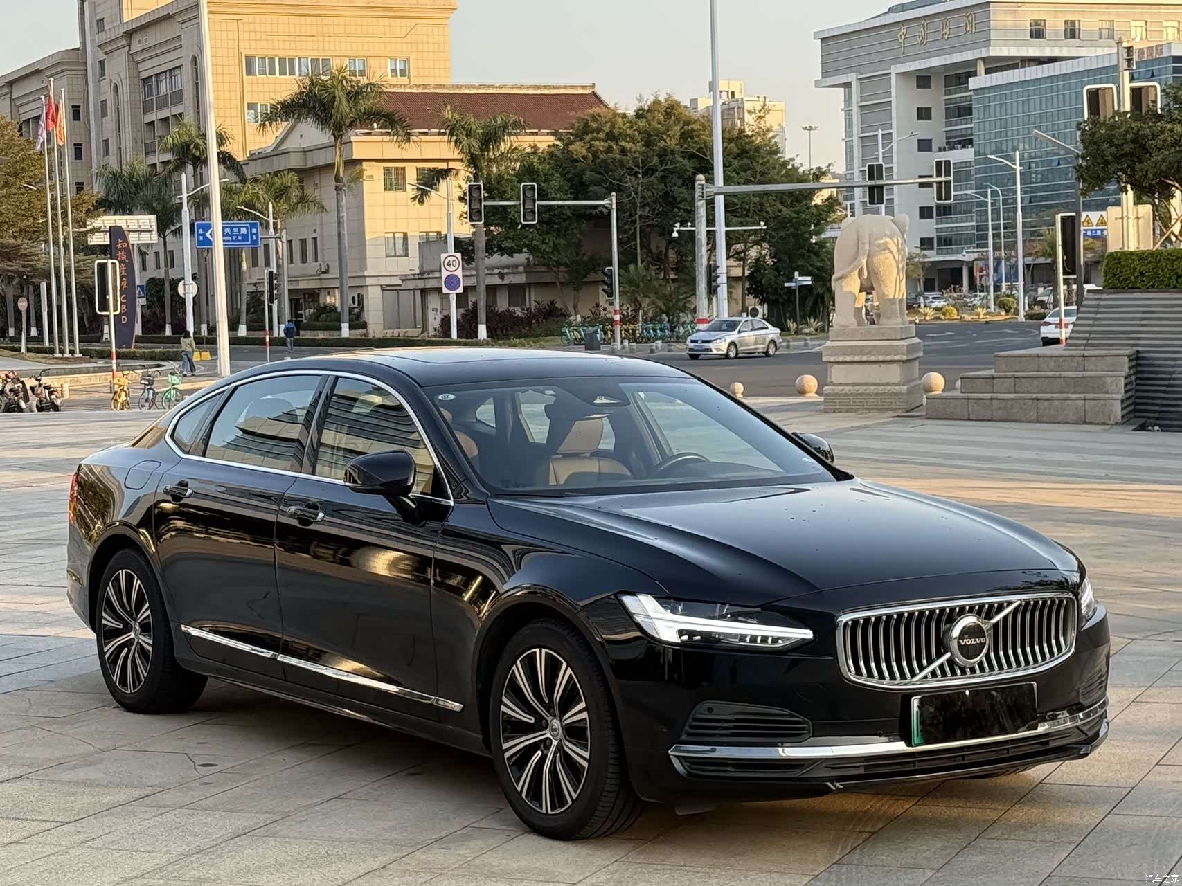Volvo S90, 2021 3
