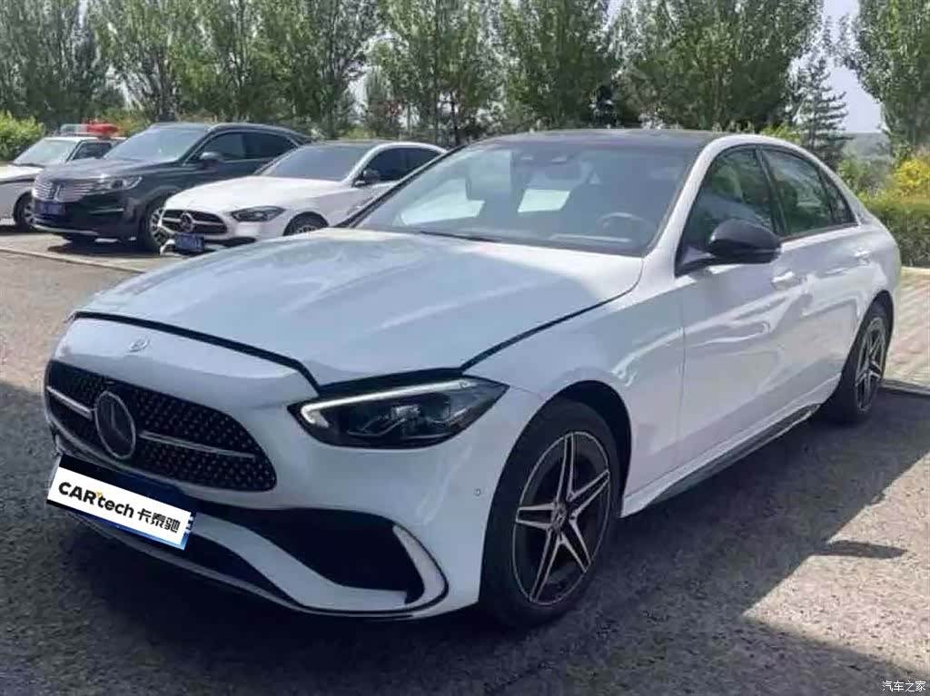 Mercedes-Benz C-Class, 2024 1