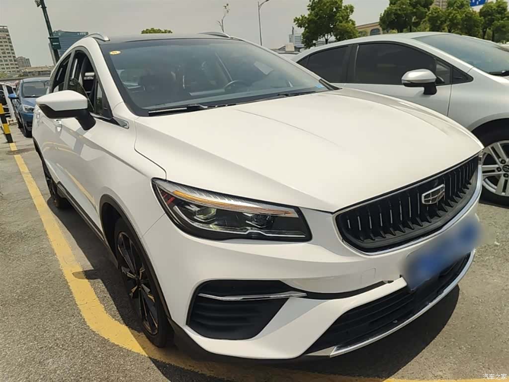 Geely Emgrand, 2022 4