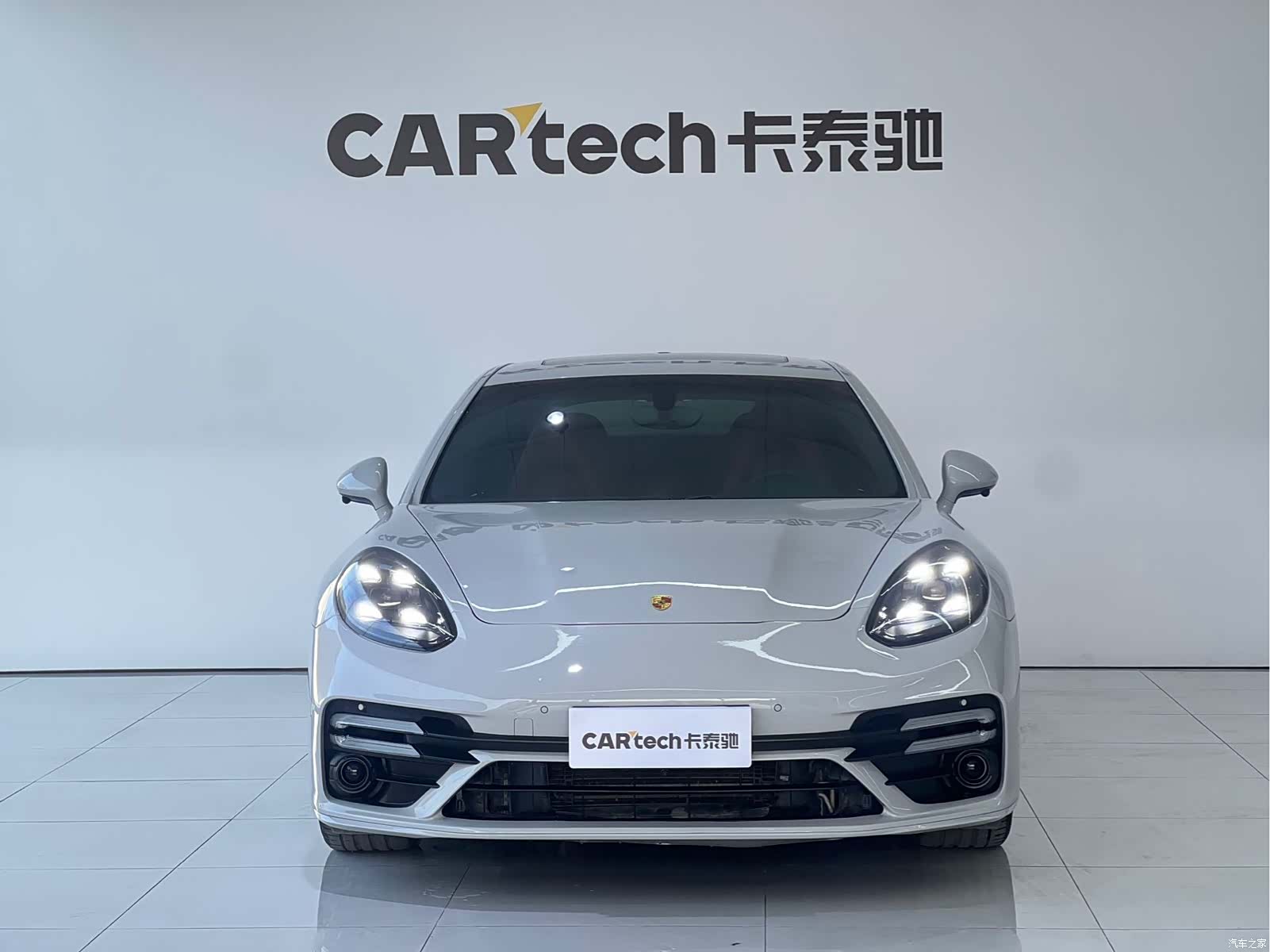 Porsche Panamera, 2011 2