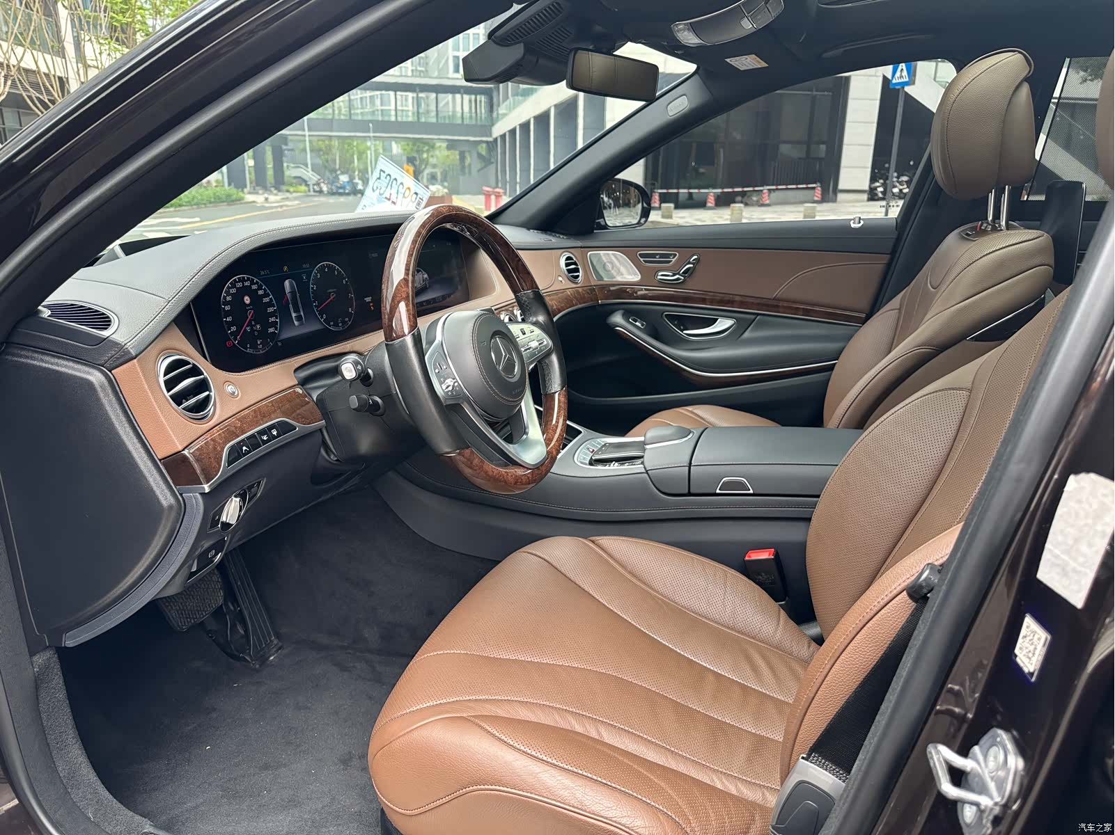 Mercedes-Benz S-Class, 2019 9