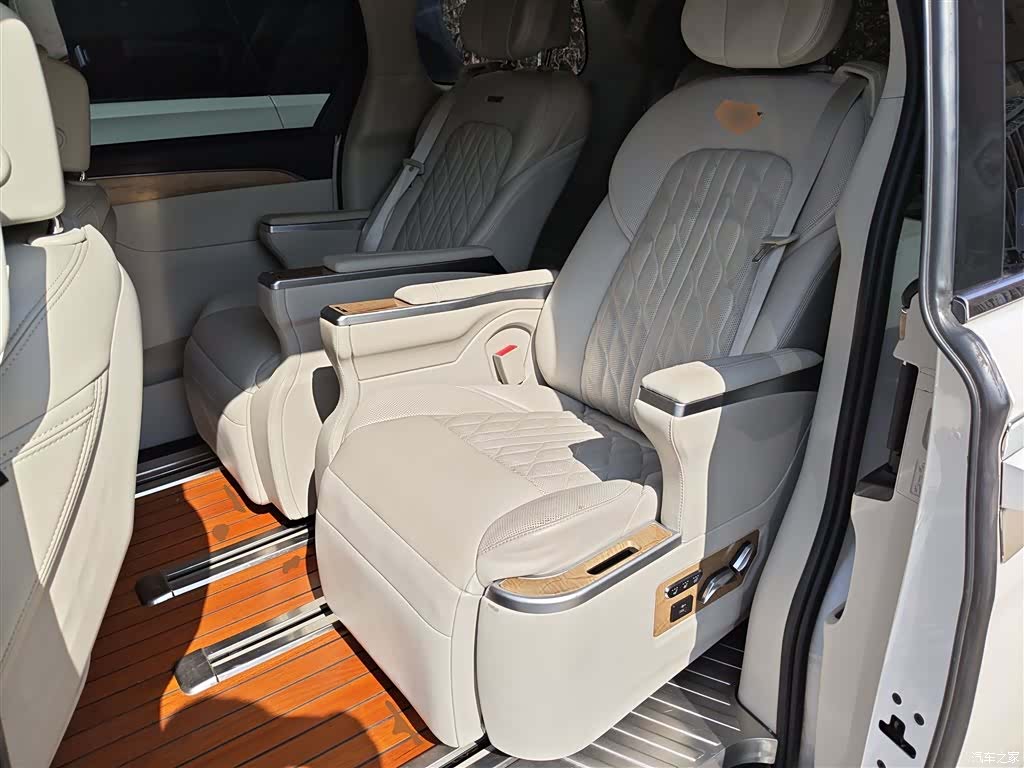 Buick GL8, 2020 16