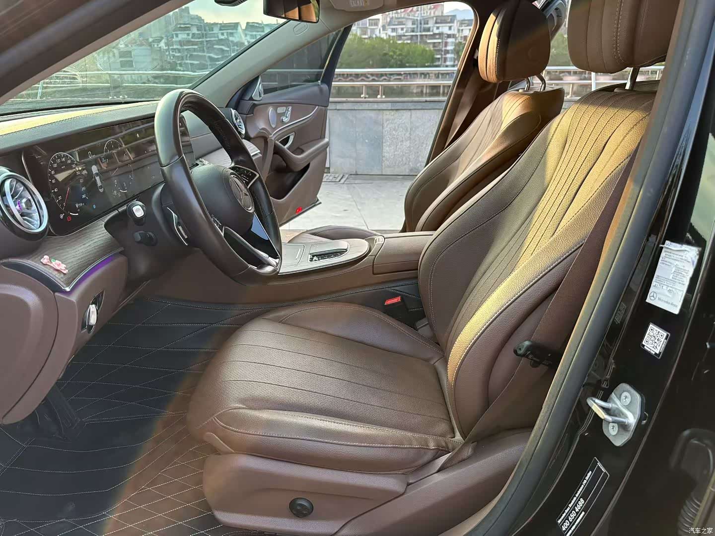 Mercedes-Benz E-Class, 2022 все фото