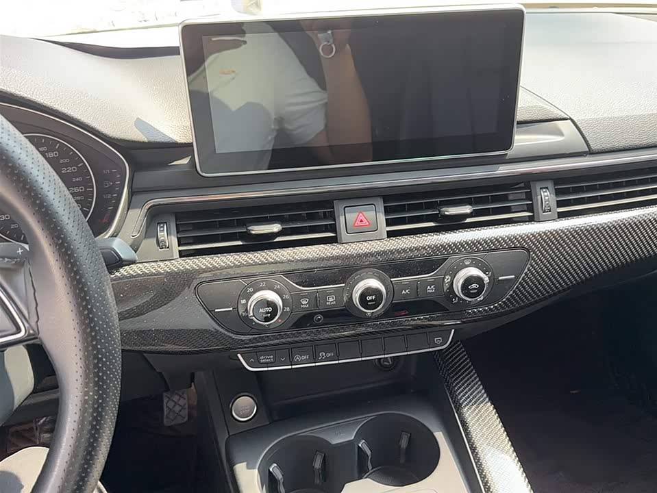 Audi A4L Audi A4L