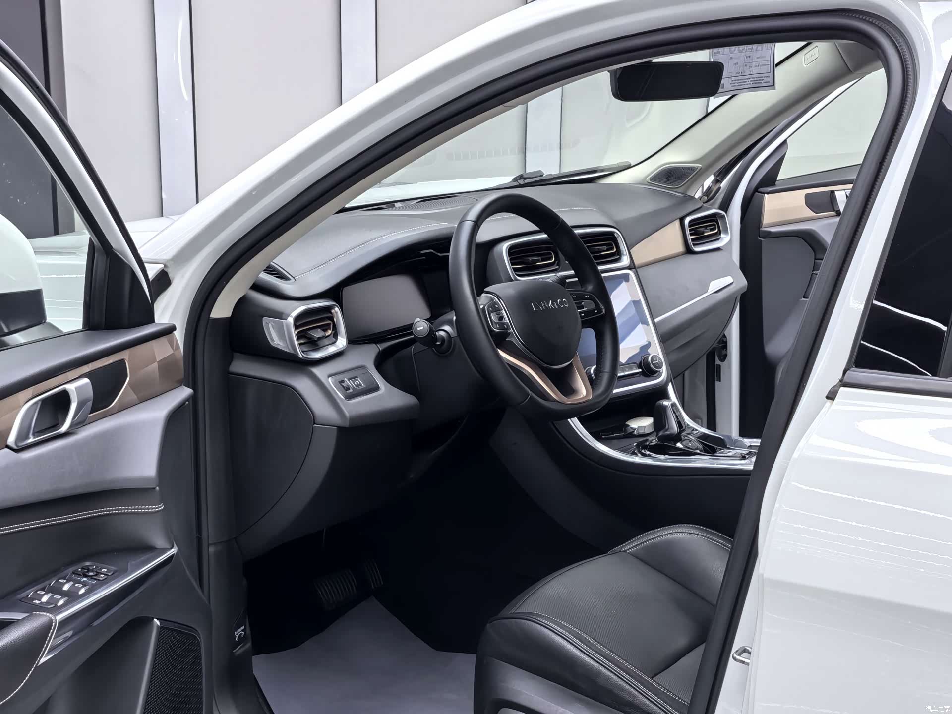 Lynk & Co 01, 2018 7