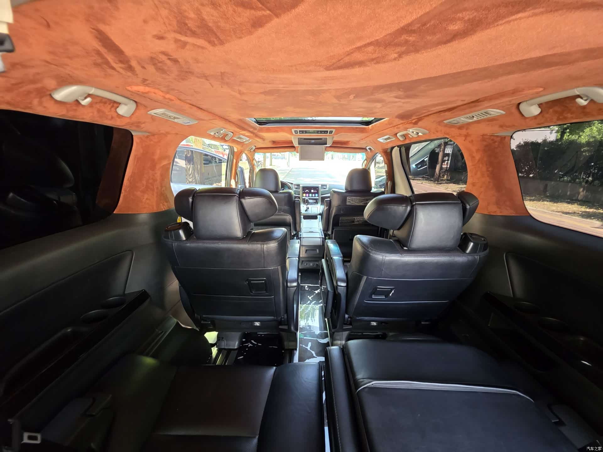 Toyota Alphard, 2014 17
