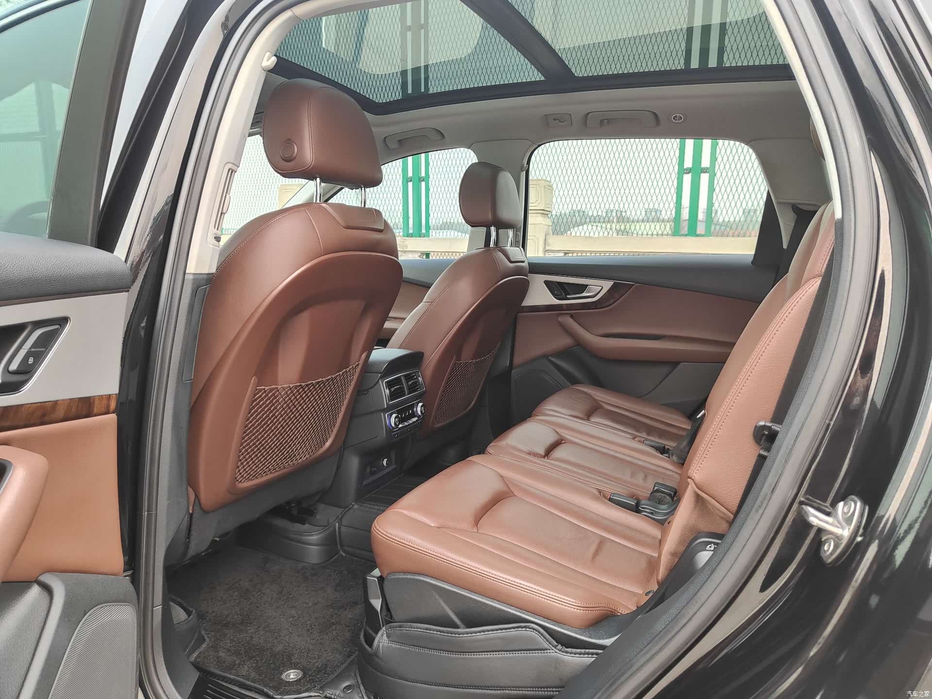 Audi Q7, 2019 10