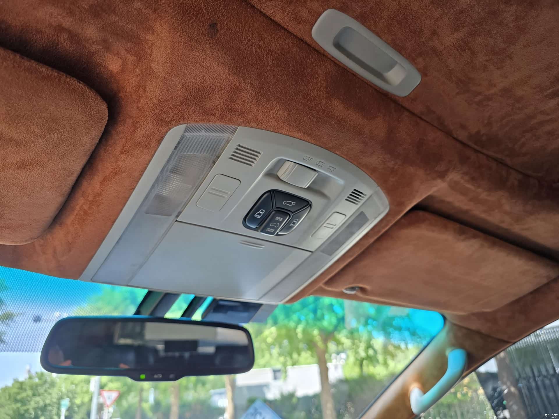 Toyota Alphard, 2014 24