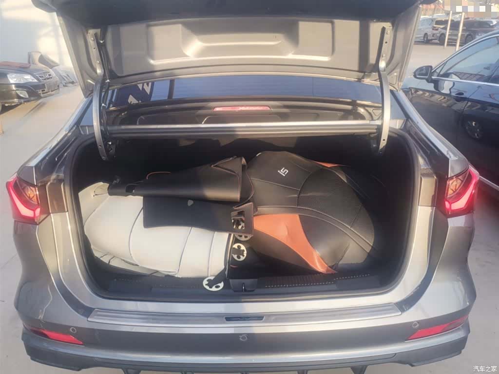 Roewe i5, 2024 19