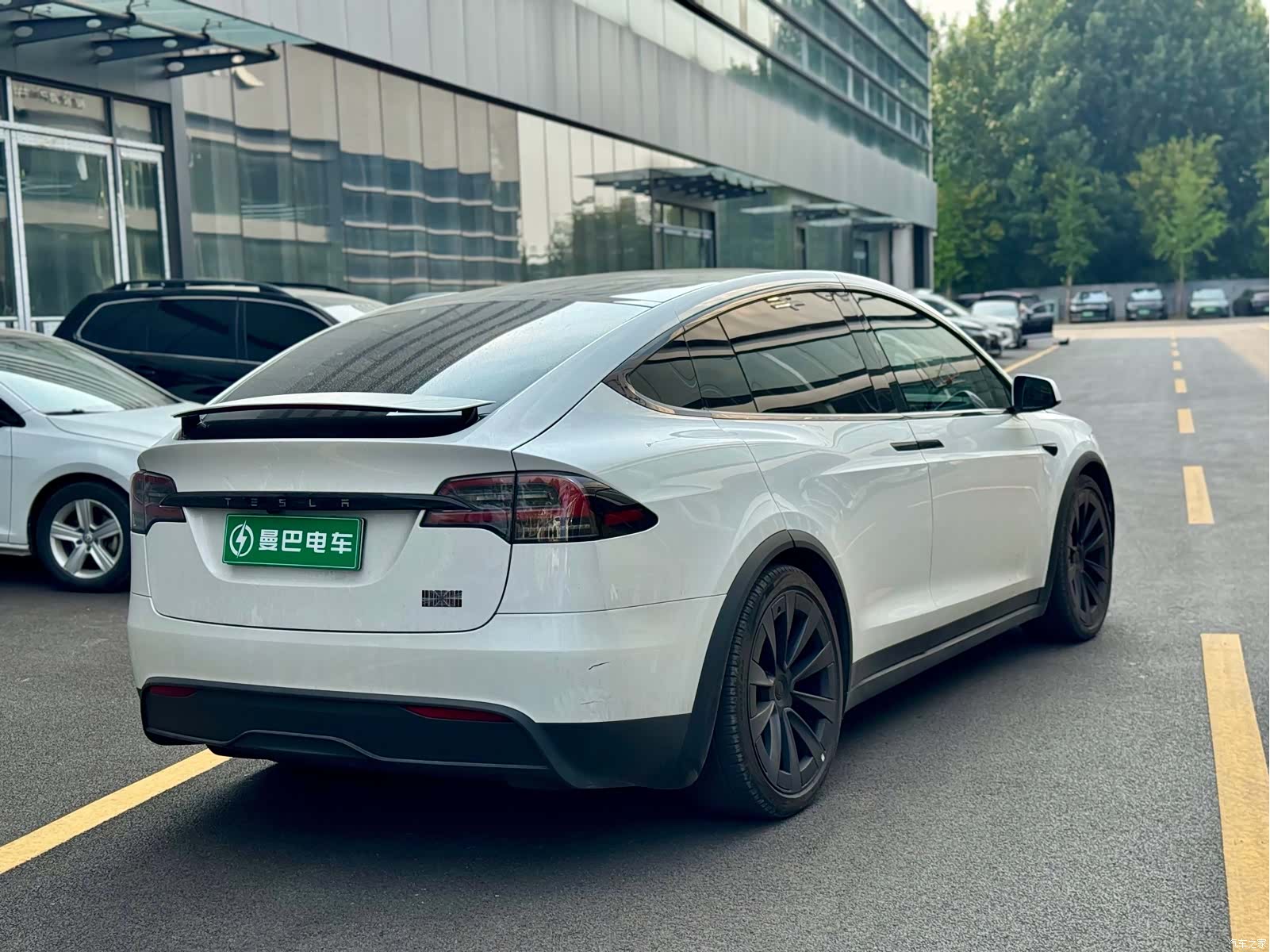 Tesla Model X, 2024 6