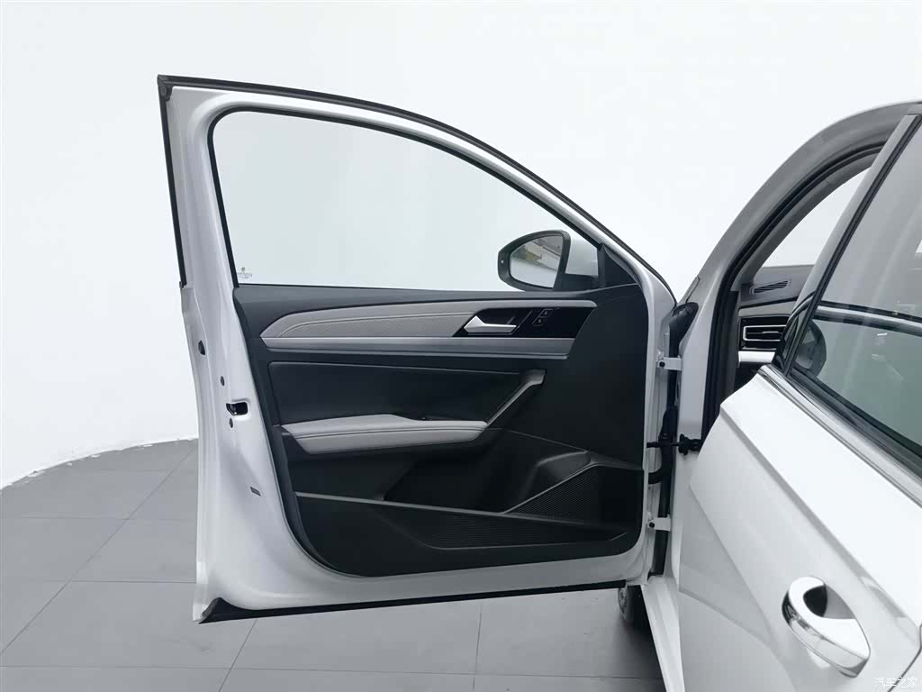 Volkswagen Lavida, 2023 8