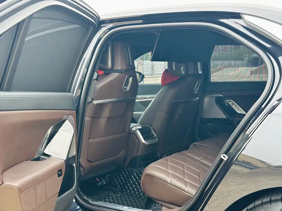 BMW 7 series BMW 7 series