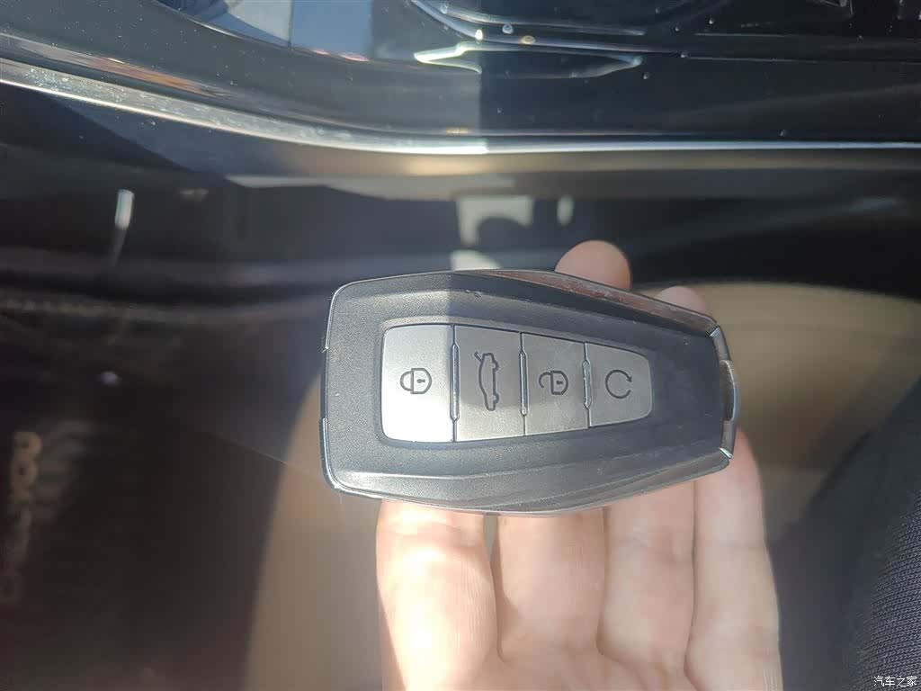 Geely Boyue, 2024 17