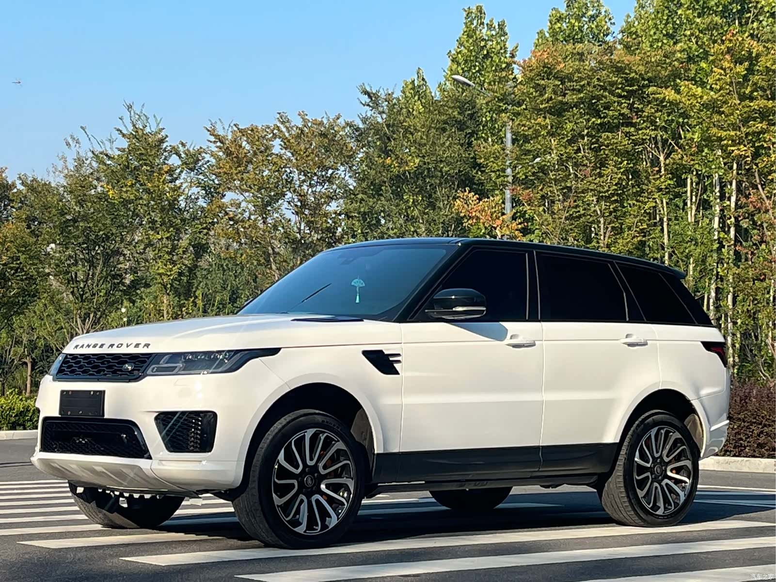 Land Rover Range Rover, 2015 1