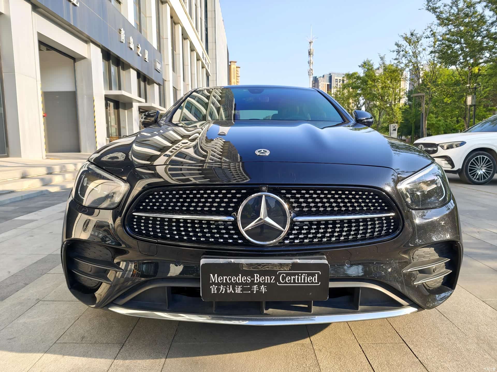 Mercedes-Benz E-Class, 2022 3
