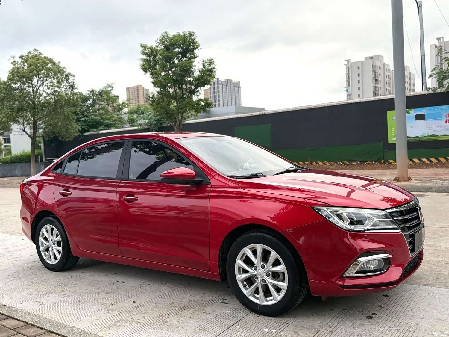 Roewe i5, 2019 3