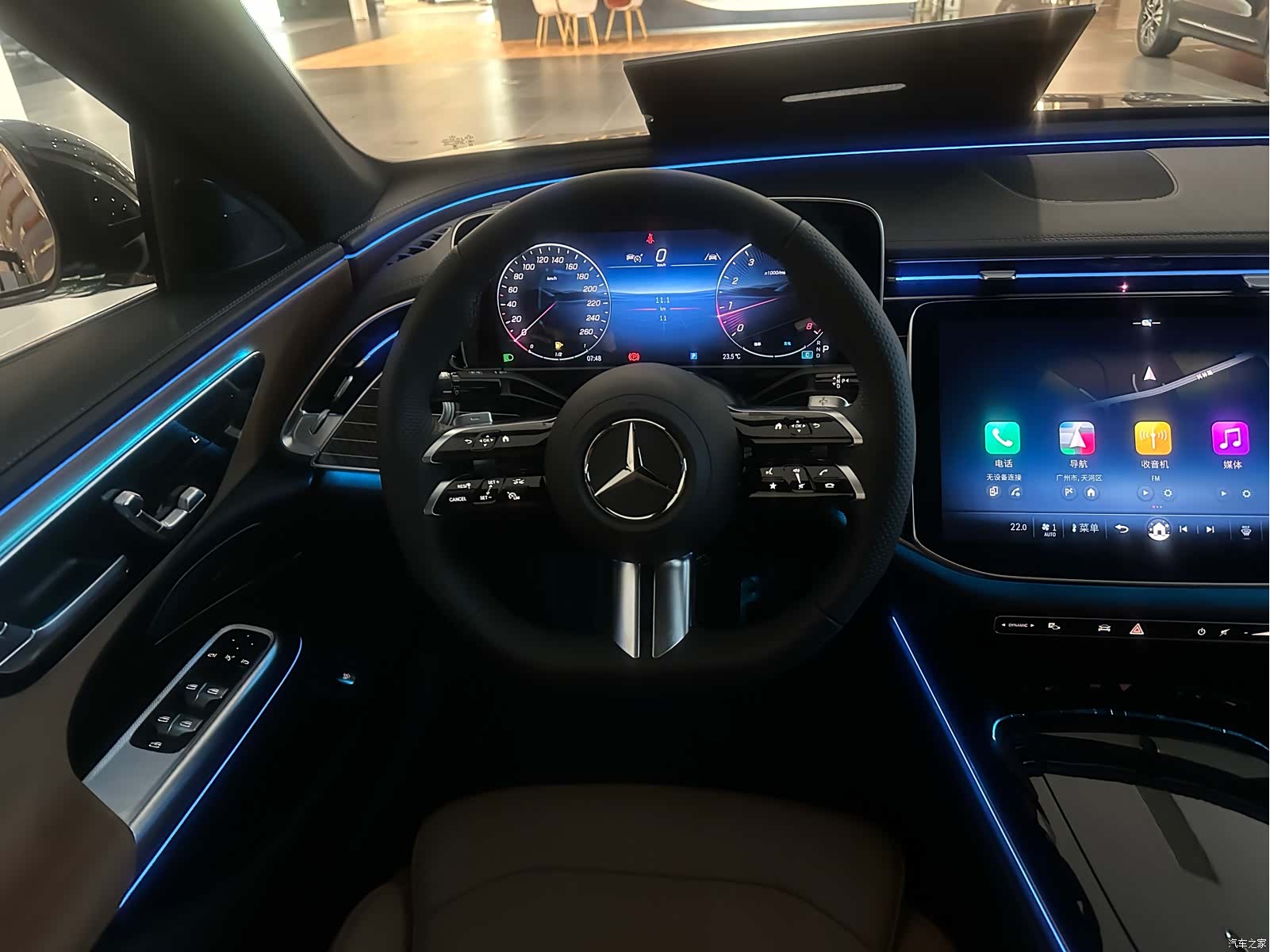 Mercedes-Benz E-Class, 2025 все фото