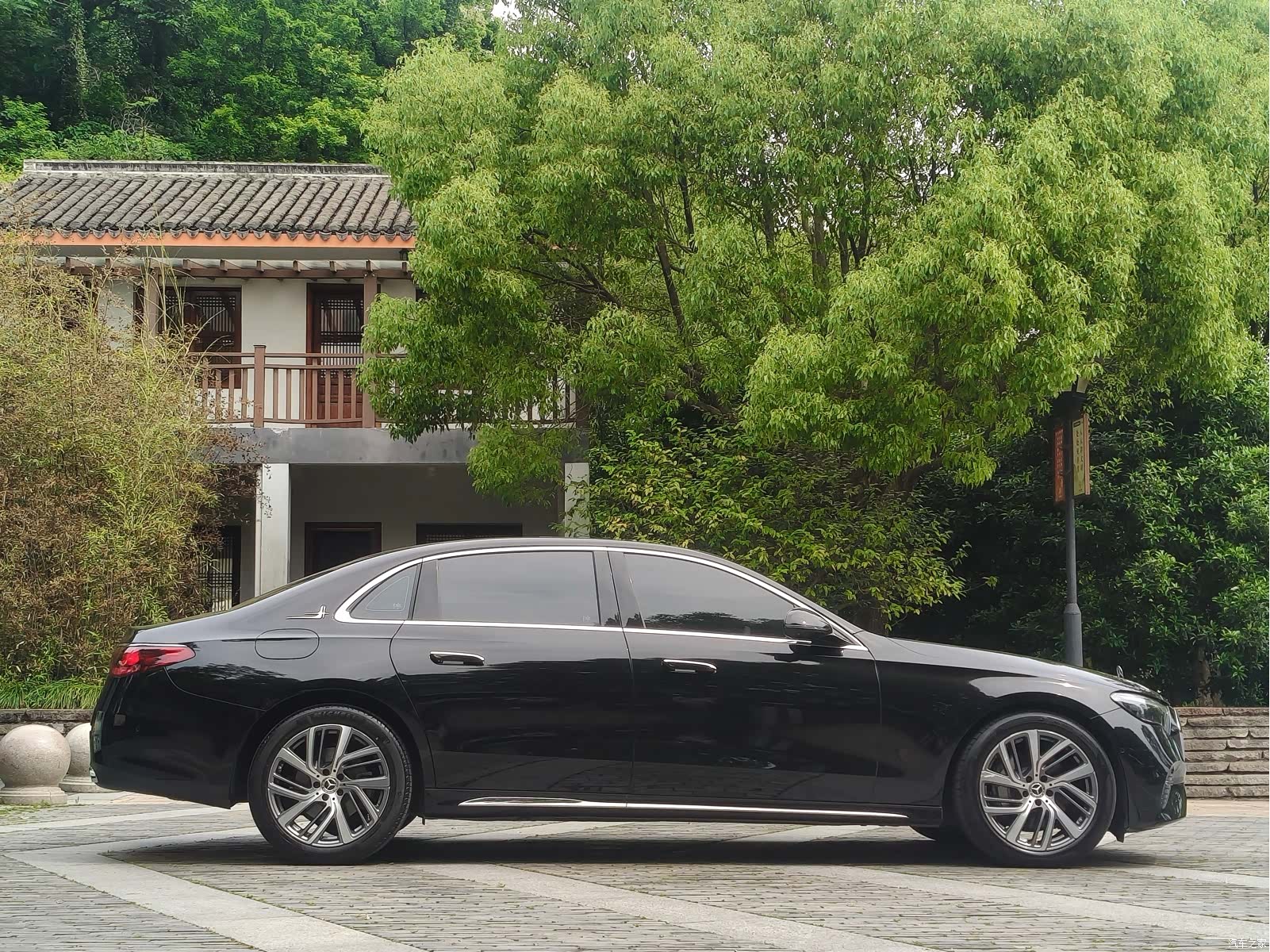 Mercedes-Benz E-Class, 2025 все фото