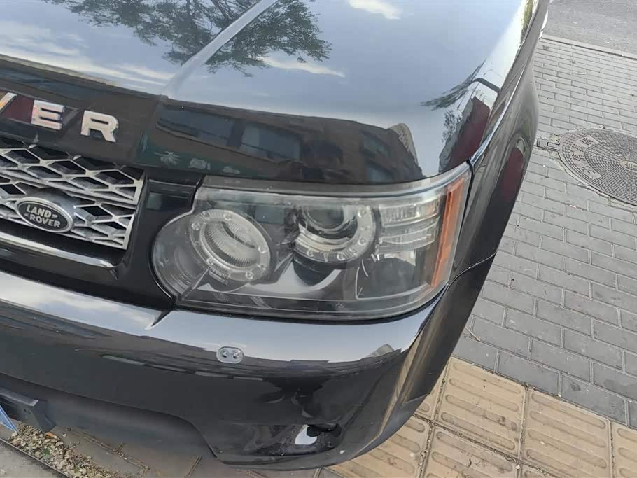 Land Rover Range Rover Sport Land Rover Range Rover Sport