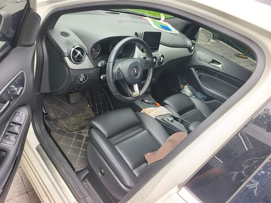 Mercedes-Benz Class B